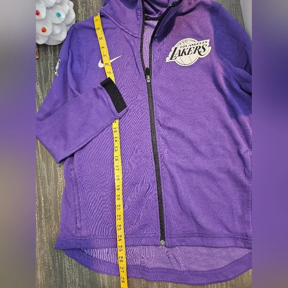 Nike Dri-fit Purple Los Angeles Lakers Zip-Up hoodie Jacket size Youth XL. NBA